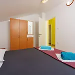Apartament Bezauberndes Nur 80 Meter Zum Mit Grandiosem Meerblick *